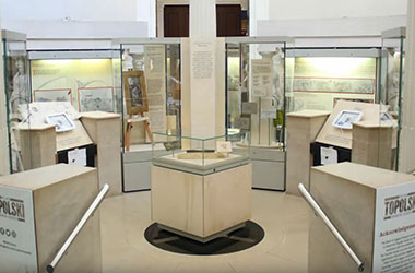 Watch us installing our new exhibition in our timelapse video